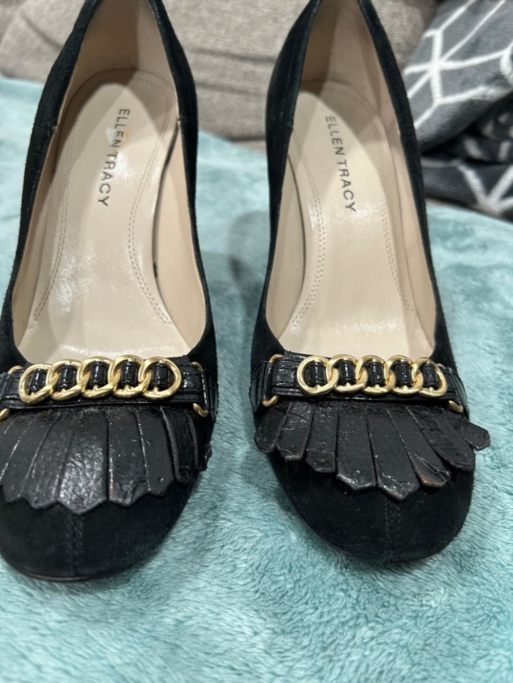 Ellen Tracy Black Suede Pumps with Gold Chain & Fringe,super elegant